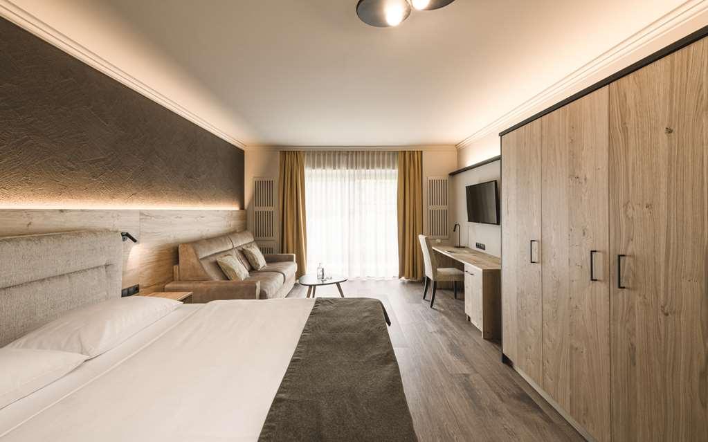 Falkensteiner Hotel & Spa Falkensteinerhof Valles Bilik gambar